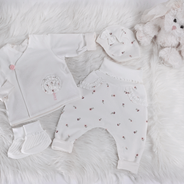 Komplet za novorojencke