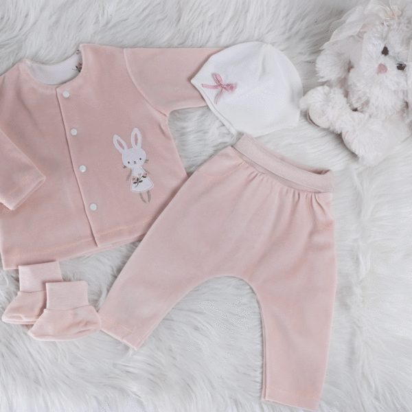 Komplet za novorojencke