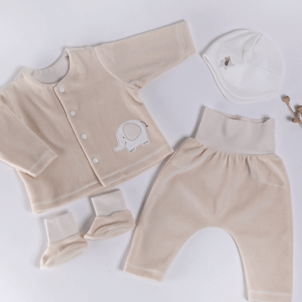 Komplet za novorojencke