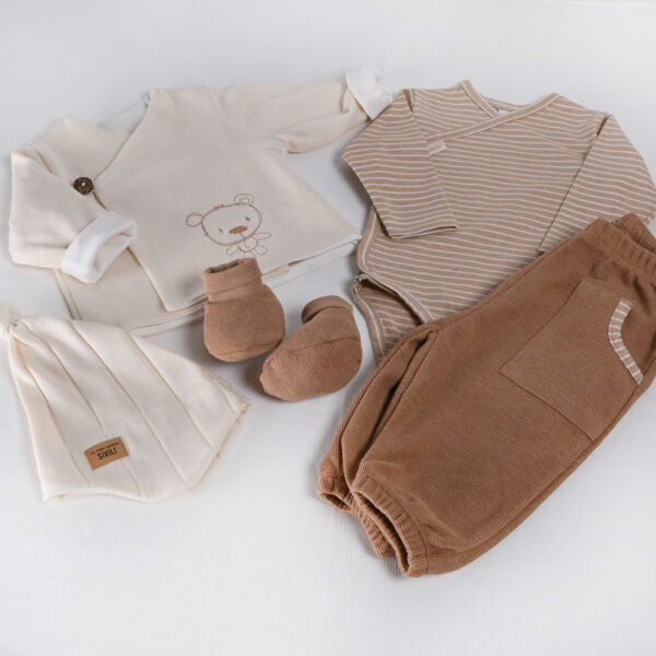 Komplet za novorojencke iz BIO bombaza