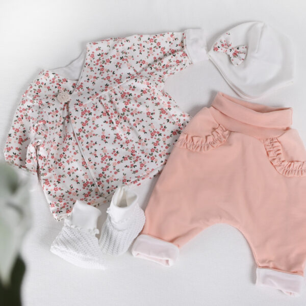 Otroski komplet za novorojencka